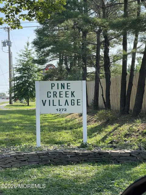 30 Pine Creek Village