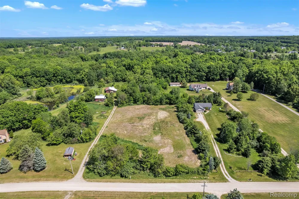 Charles Huff Road Howell City, MI 48855