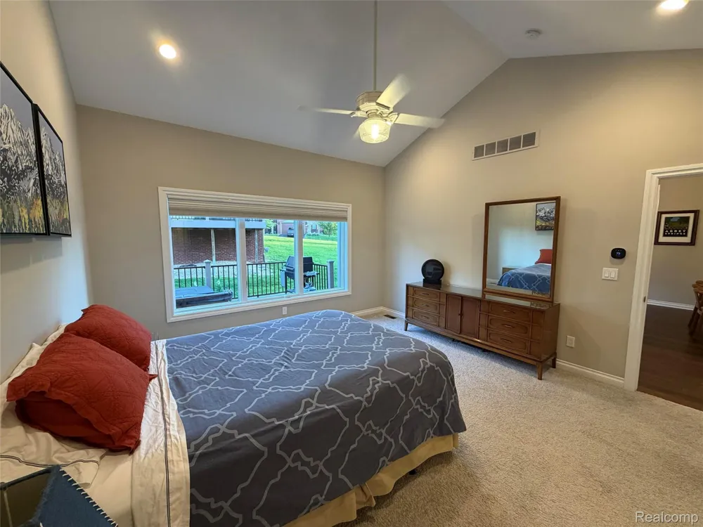 3604 Bay Harbor Drive #78 Brighton Township, MI 48114