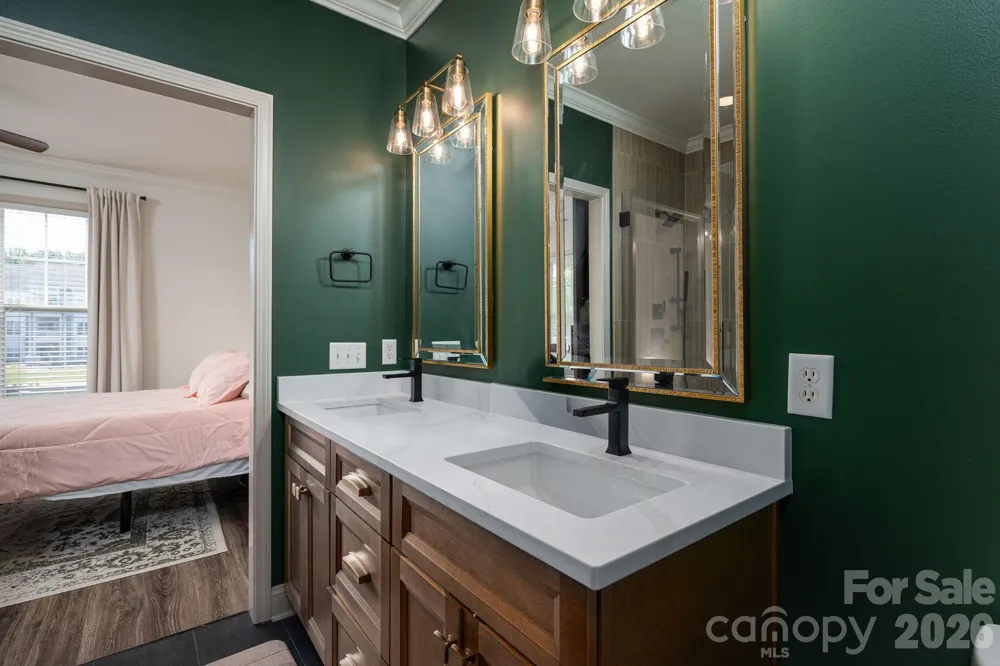 18736 Nautical Drive #202 Cornelius, NC 28031
