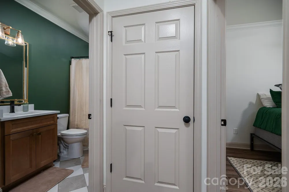 18736 Nautical Drive #202 Cornelius, NC 28031