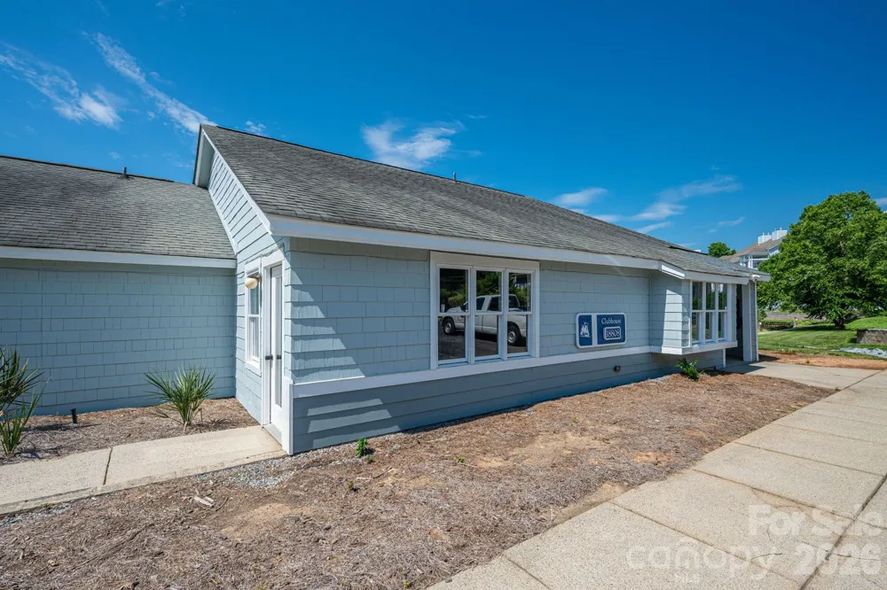 18736 Nautical Drive #202 Cornelius, NC 28031