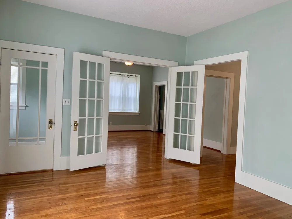 413 Rath Avenue Ludington, MI 49431