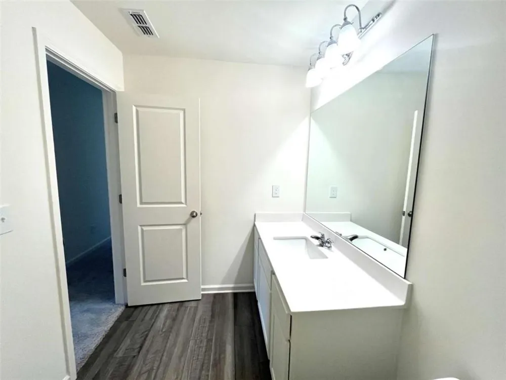 303 Hyde Park Winder, GA 30680