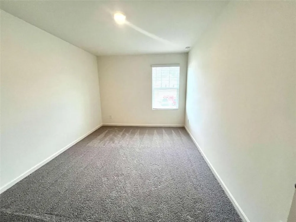 303 Hyde Park Winder, GA 30680