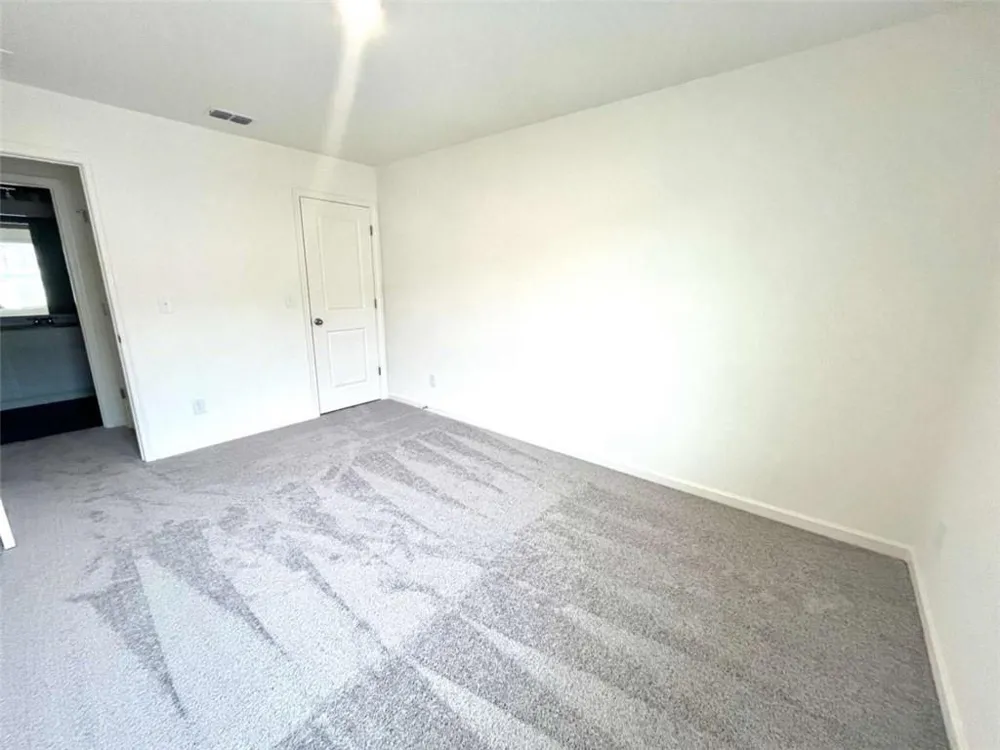 303 Hyde Park Winder, GA 30680