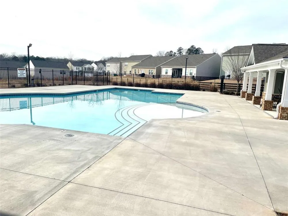 303 Hyde Park Winder, GA 30680