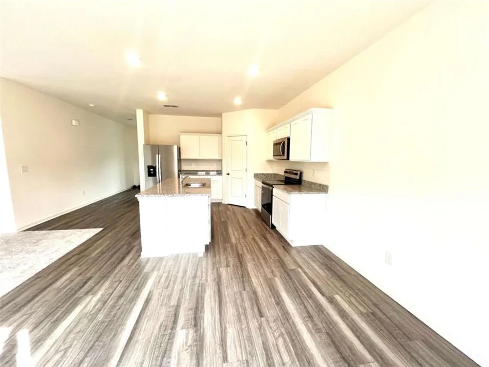 303 Hyde Park Winder, GA 30680