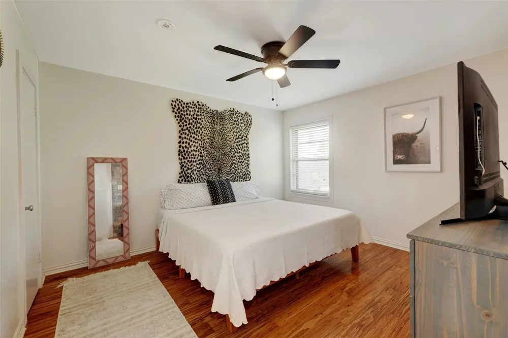 10612 Lakeside Drive Jonestown, TX 78645