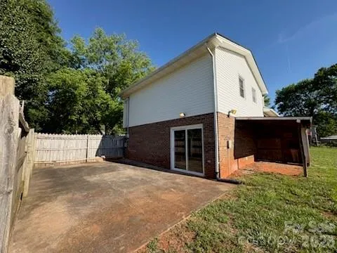 122 Wallace Street Boonville, NC 27011