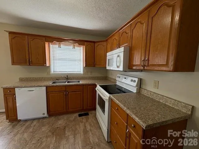 122 Wallace Street Boonville, NC 27011