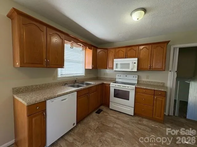 122 Wallace Street Boonville, NC 27011