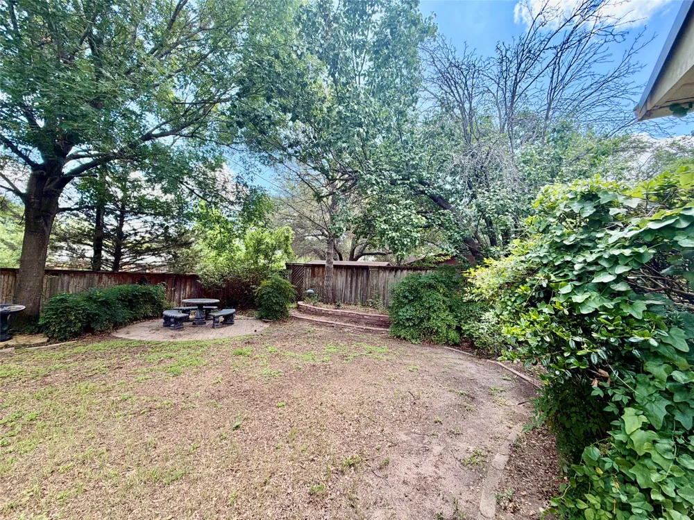 900 S Seaman Street Eastland, TX 76448