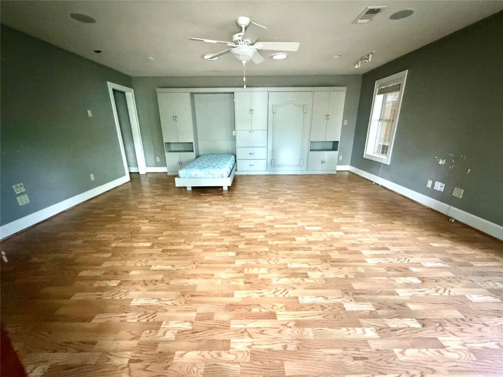 900 S Seaman Street Eastland, TX 76448