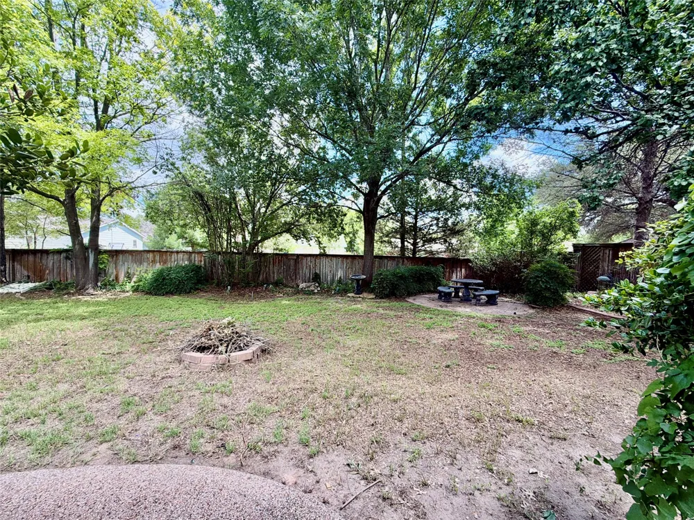 900 S Seaman Street Eastland, TX 76448