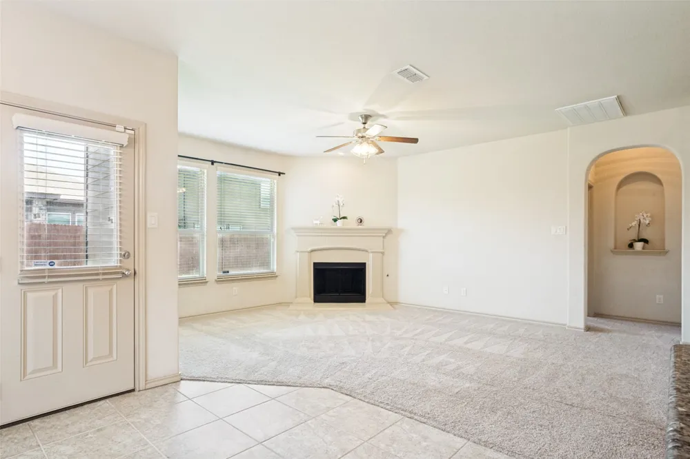2925 Cedar Ridge Lane Fort Worth, TX 76177