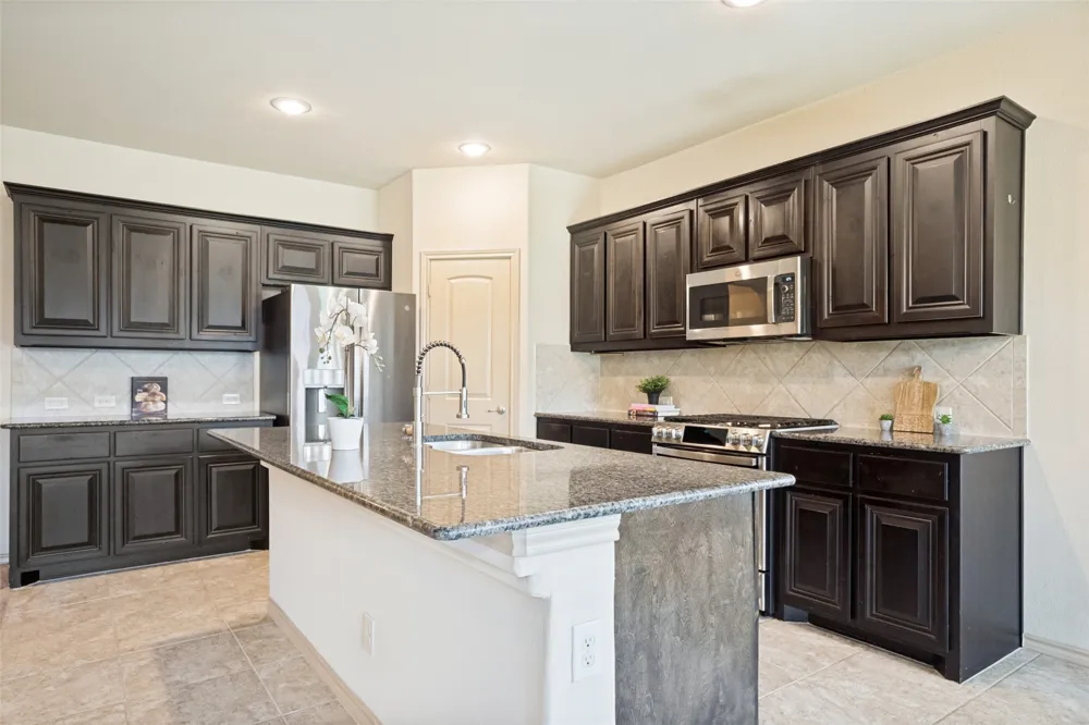 2925 Cedar Ridge Lane Fort Worth, TX 76177