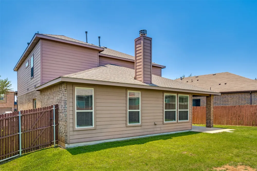 2925 Cedar Ridge Lane Fort Worth, TX 76177