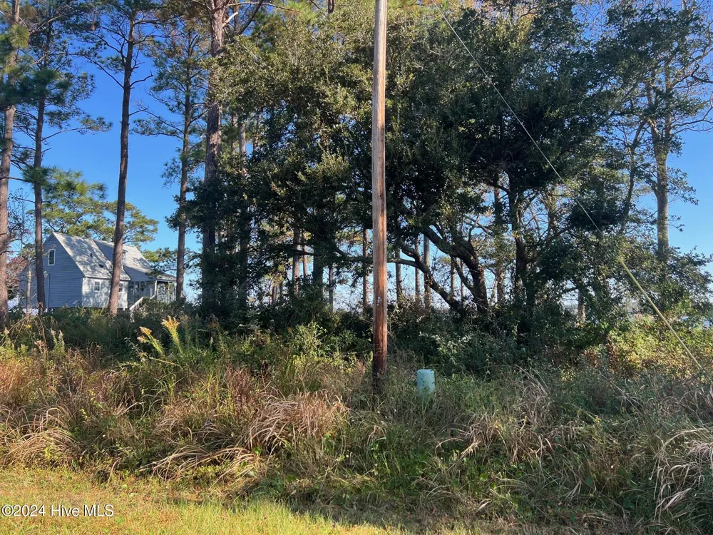 211 S River Drive Beaufort, NC 28516