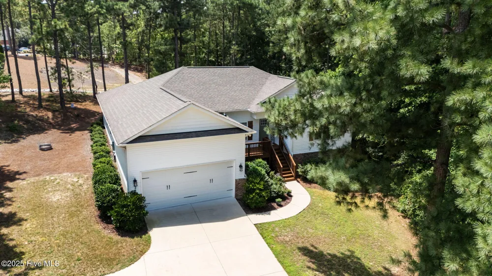 27 Pine Lake Drive Whispering Pines, NC 28327