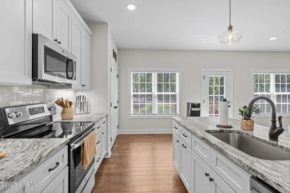 27 Pine Lake Drive Whispering Pines, NC 28327