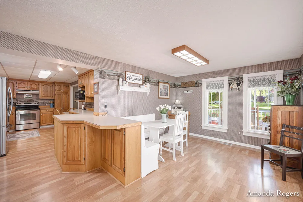2295 Fallasburg Park Drive NE Lowell, MI 49331