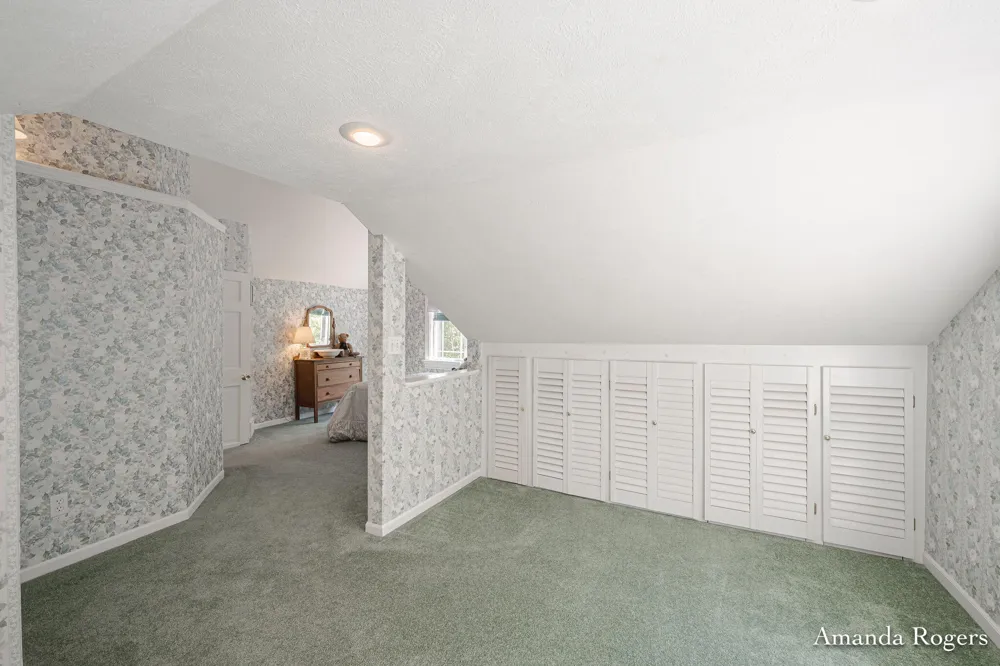 2295 Fallasburg Park Drive NE Lowell, MI 49331