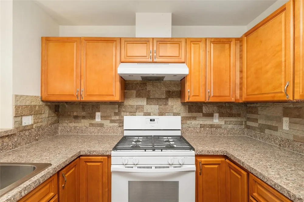 2776 SE 21ST ROAD Gainesville, FL 32641
