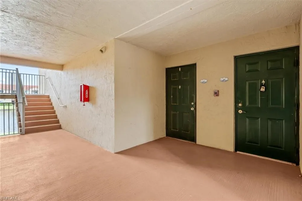 1590 S 42ND CIRCLE #209 Vero Beach, FL 32967