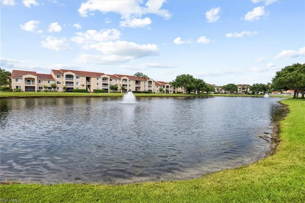 1590 S 42ND CIRCLE #209 Vero Beach, FL 32967