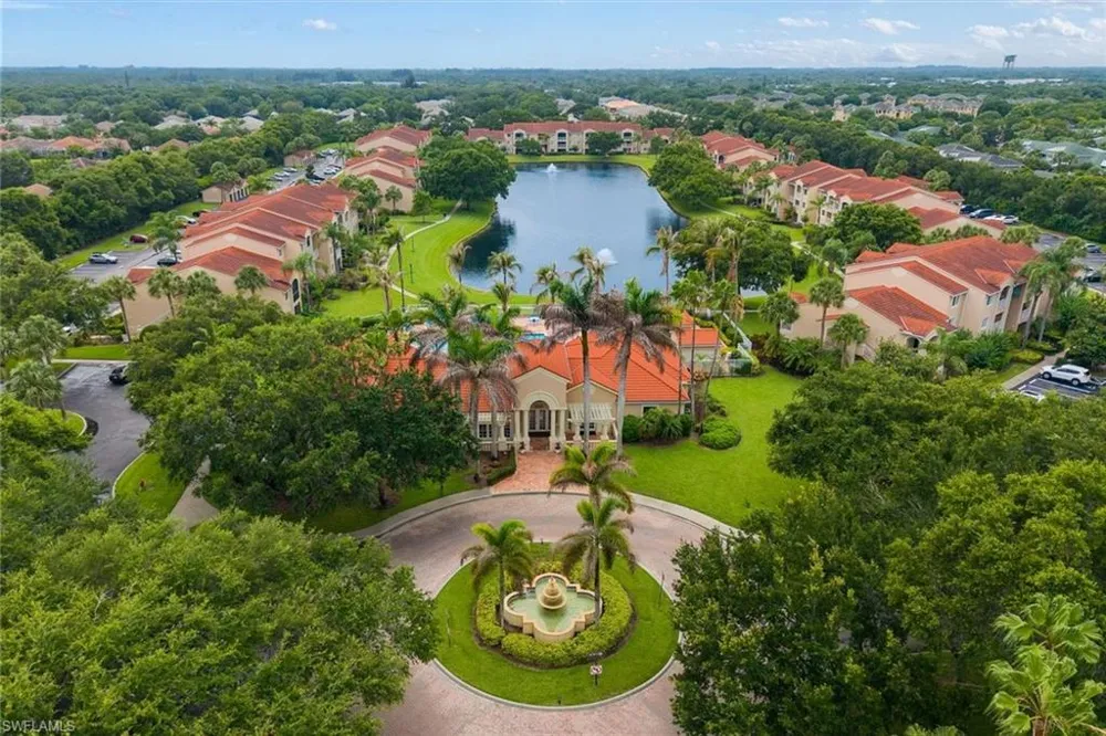 1590 S 42ND CIRCLE #209 Vero Beach, FL 32967