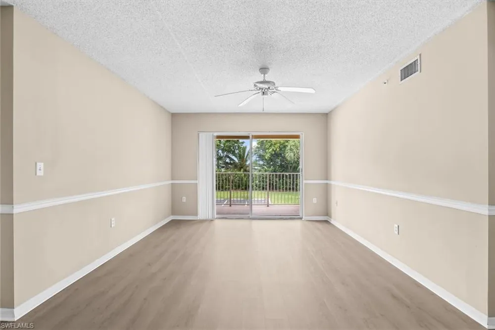 1590 S 42ND CIRCLE #209 Vero Beach, FL 32967