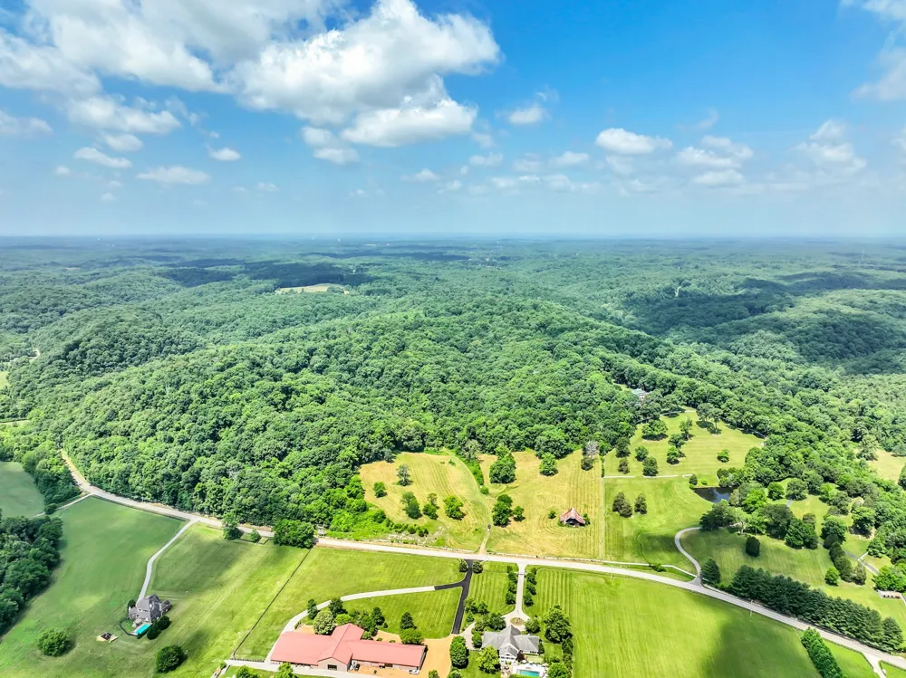 5185 Old Harding Rd Franklin, TN 37064