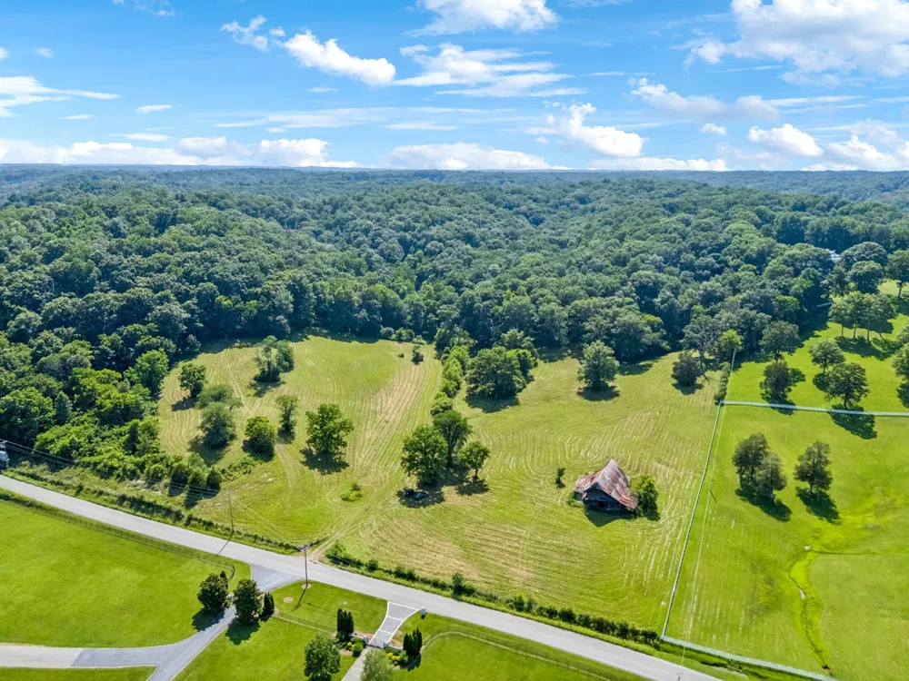 5185 Old Harding Rd Franklin, TN 37064