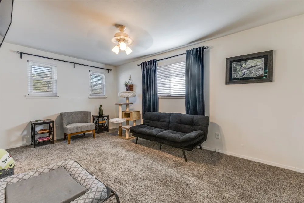 5131 Menefee Drive Dallas, TX 75227