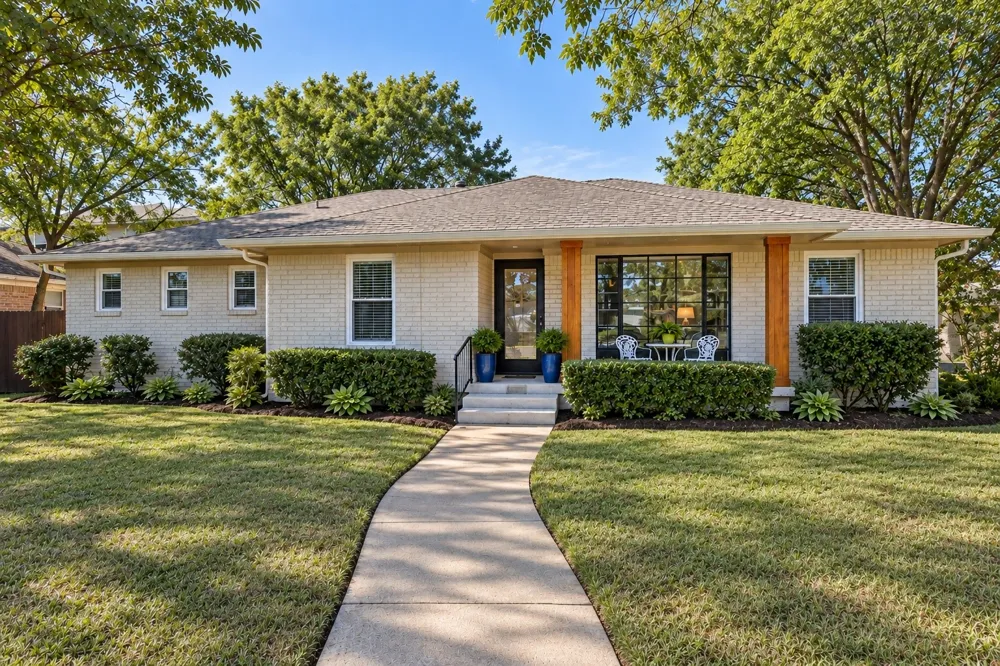 5131 Menefee Drive Dallas, TX 75227