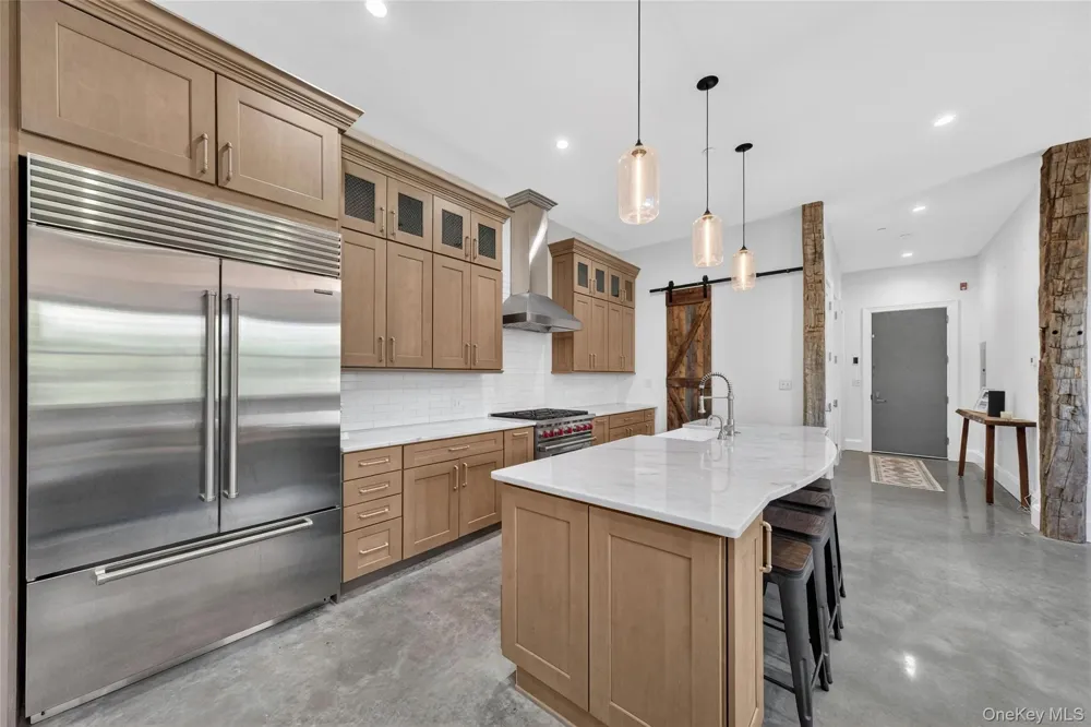 226 Main Street #402 Beacon, NY 12508