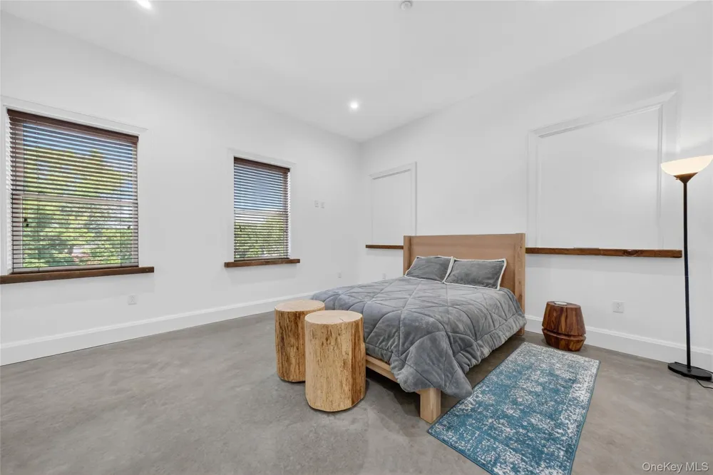 226 Main Street #402 Beacon, NY 12508