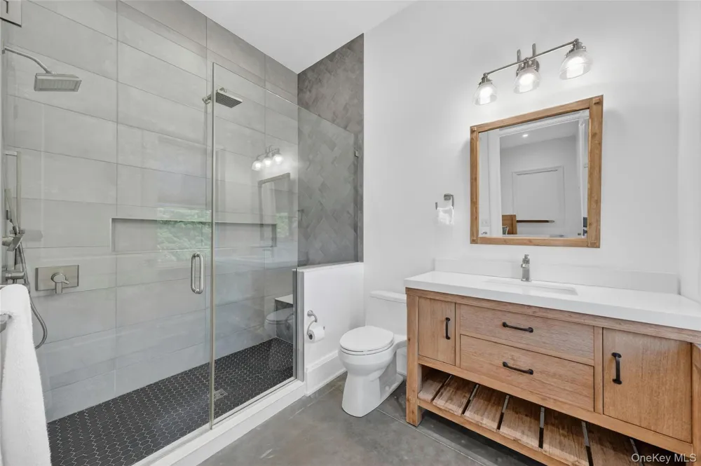 226 Main Street #402 Beacon, NY 12508
