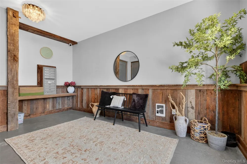 226 Main Street #402 Beacon, NY 12508