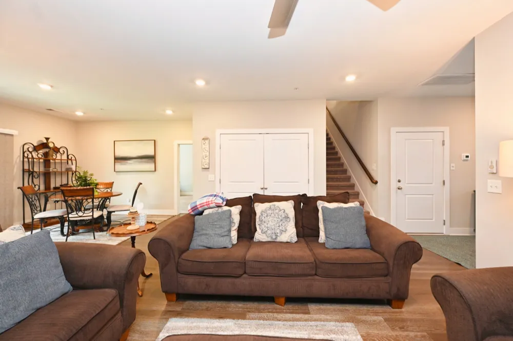 1144 Lock 4 Rd #J2 Gallatin, TN 37066