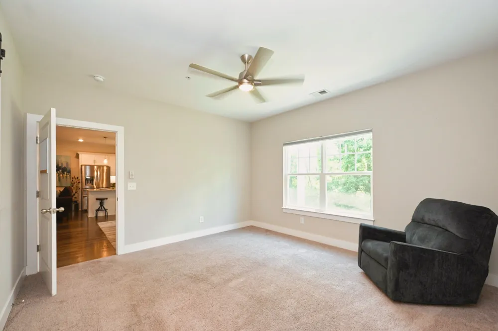 1144 Lock 4 Rd #J2 Gallatin, TN 37066