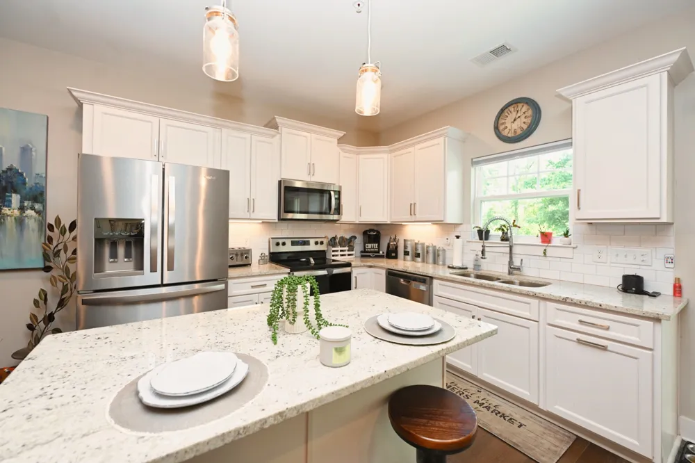 1144 Lock 4 Rd #J2 Gallatin, TN 37066