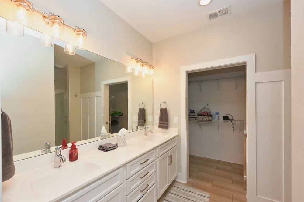 1144 Lock 4 Rd #J2 Gallatin, TN 37066
