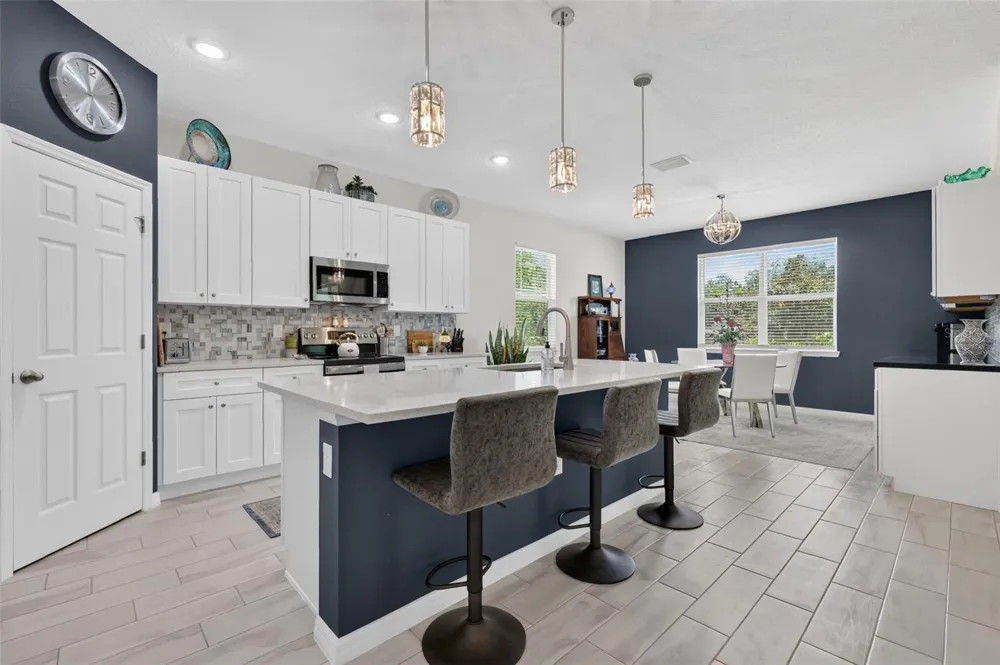 30658 EAST BLUEBELL AVE Eustis, FL 32736
