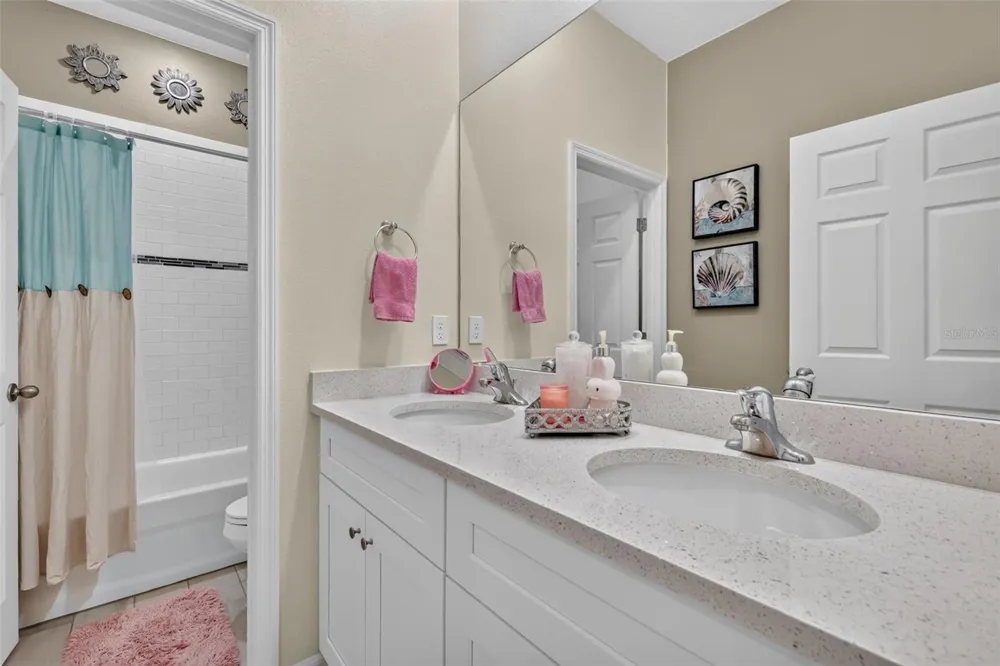 30658 EAST BLUEBELL AVE Eustis, FL 32736