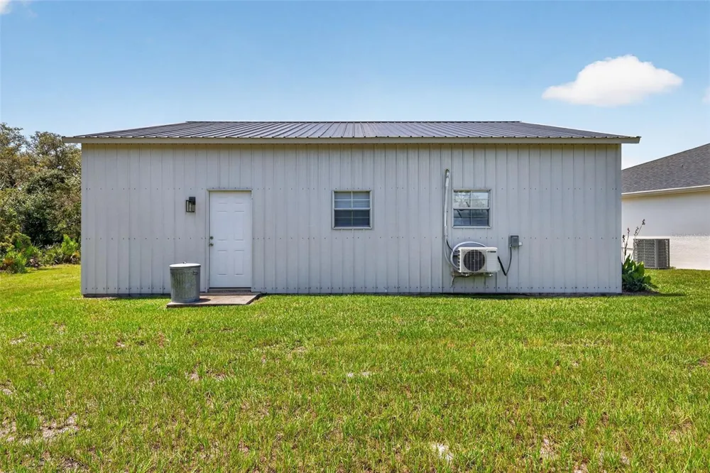 30658 EAST BLUEBELL AVE Eustis, FL 32736