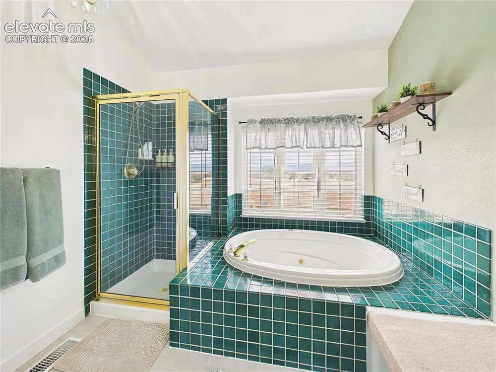 116 Top Notch Trail Penrose, CO 81240