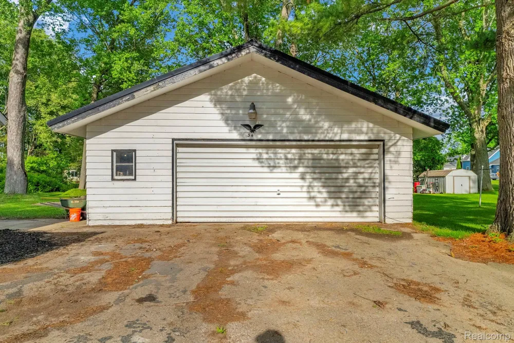 34 Pack Street Croswell City, MI 48422
