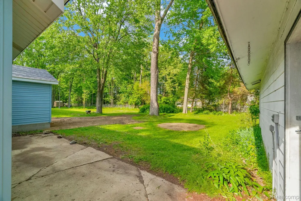 34 Pack Street Croswell City, MI 48422